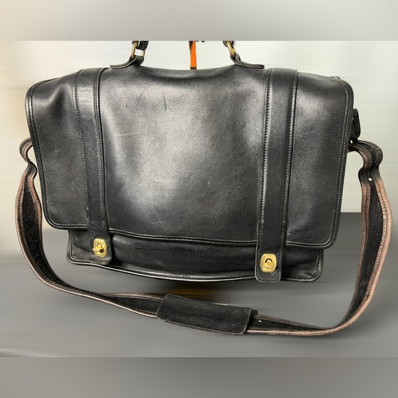 Coach Vintage Leather Essex Briefcase Messenger Bag Unisex - Picture 3 of 10